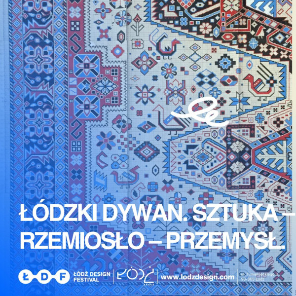 plakat stanowi wzór charakterystycznego, wieloelementowego dywanu; widnieje też biały napis informujący